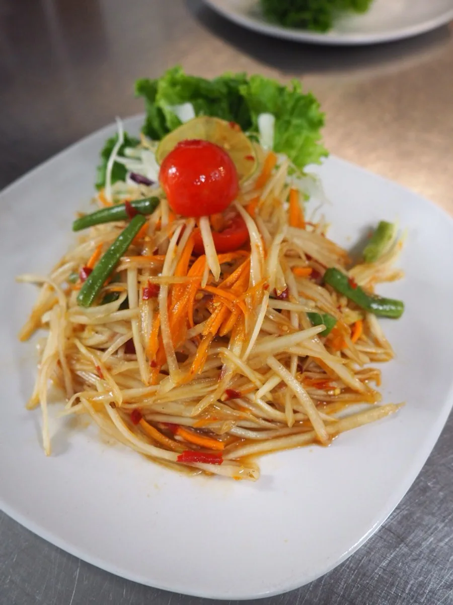 Fresh green papaya salad